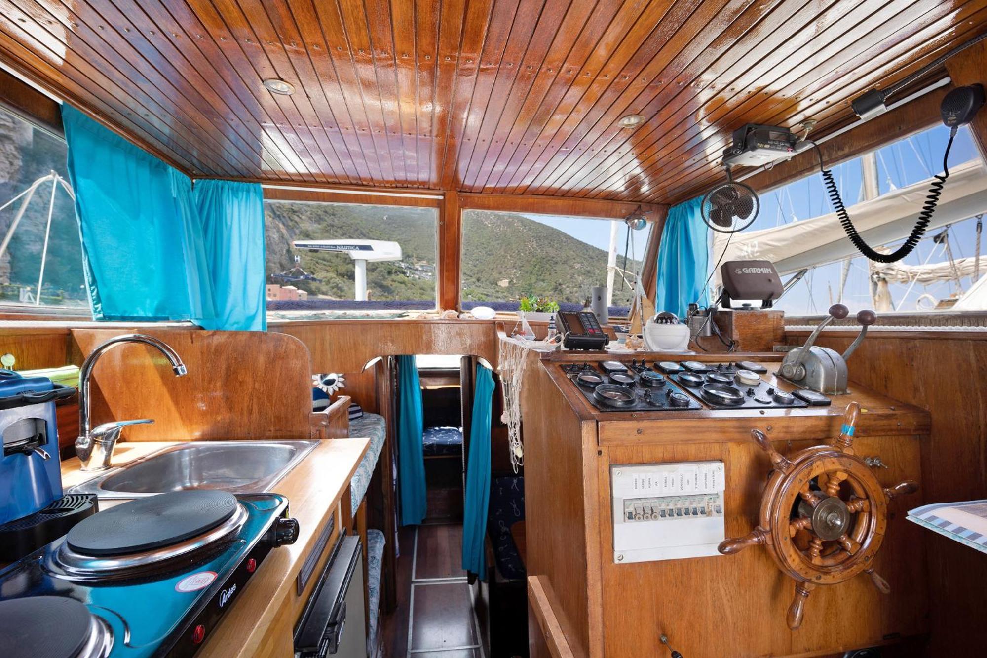 Aloha Jak'S Boat อาลัสซิโอ ภายนอก รูปภาพ