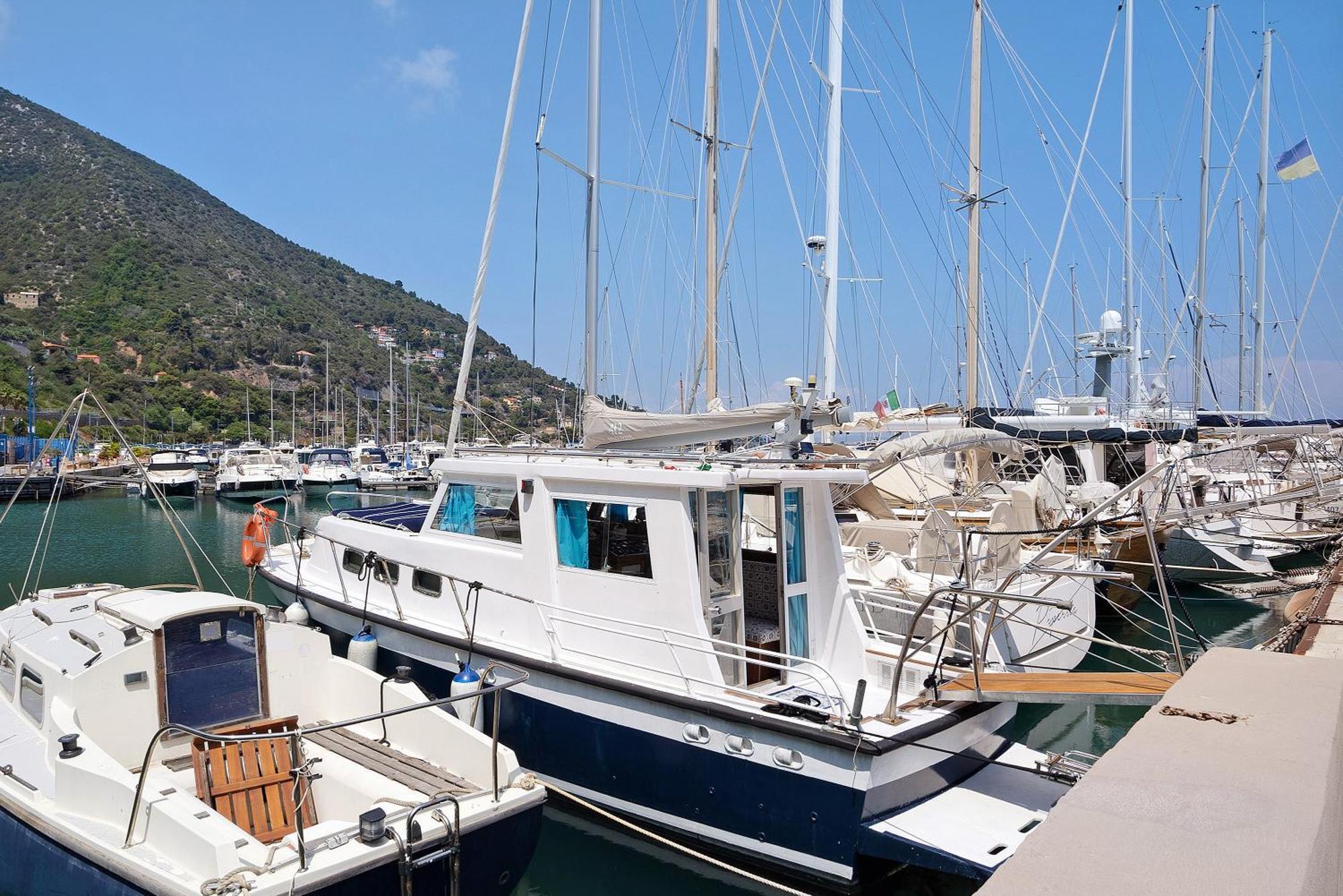 Aloha Jak'S Boat อาลัสซิโอ ภายนอก รูปภาพ