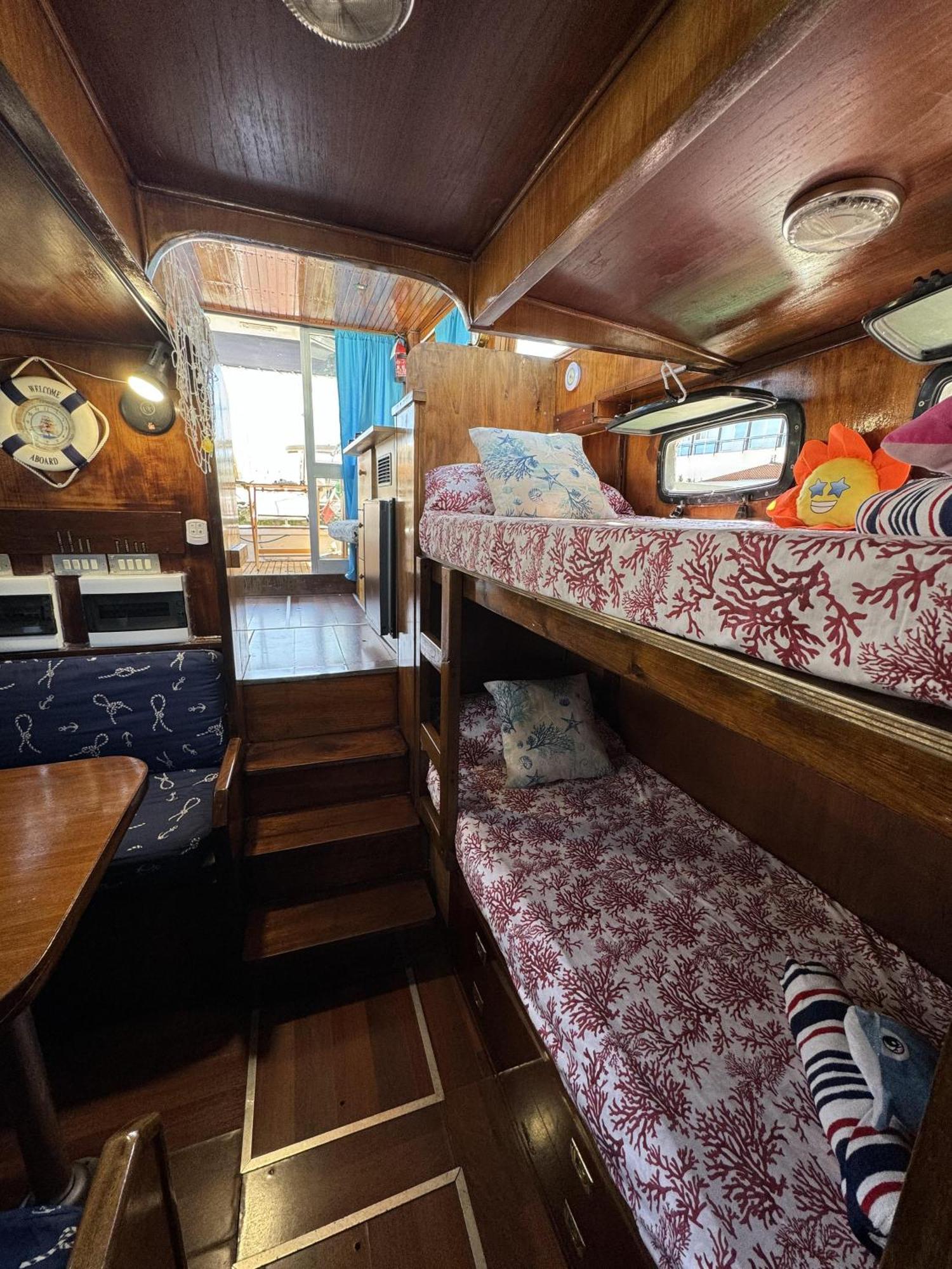 Aloha Jak'S Boat อาลัสซิโอ ภายนอก รูปภาพ